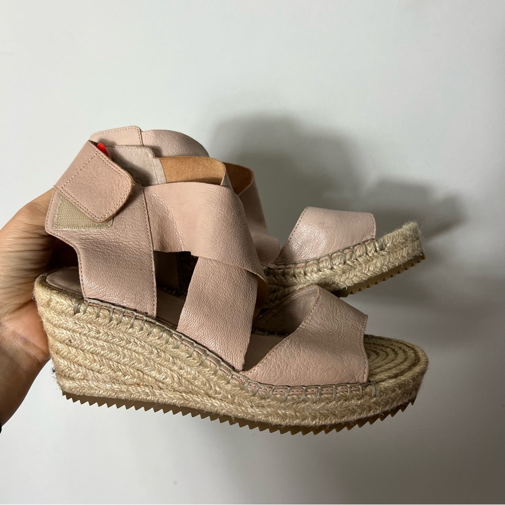 Eileen Fisher Espadrille Wedge Sandals Straps Tan Leather Size 5.5